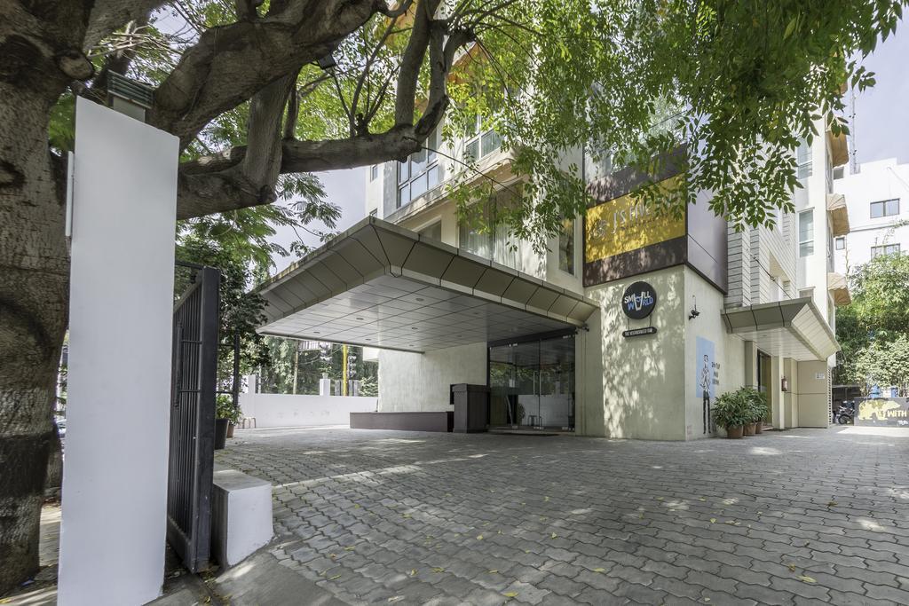 Treebo Trend J's Five Two Boutique Hotel 3*