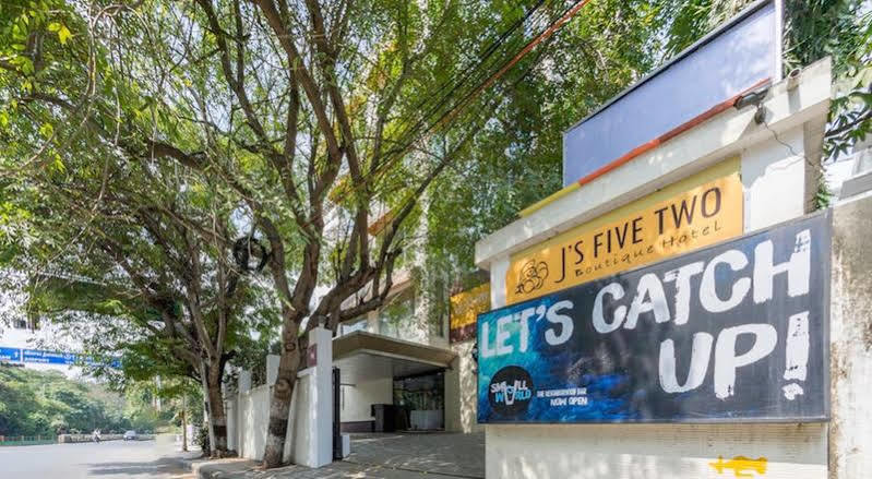 Hotel Treebo Trend J's Five Two Boutique Chennai